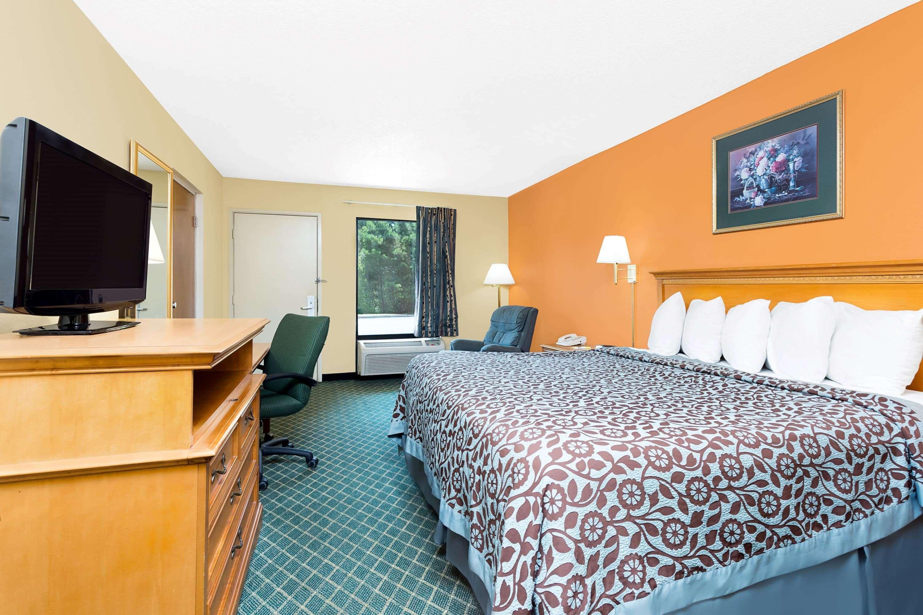 Days Inn By Wyndham Aiken - Interstate Hwy 20 Exterior foto